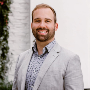 Dr. Justin Elikofer